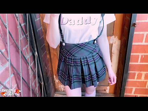 ❤️ 'Yar makaranta tana tsotsar dick dinta sosai kuma tana barar maimakon darasi. ❤❌ Ingantacciyar batsa